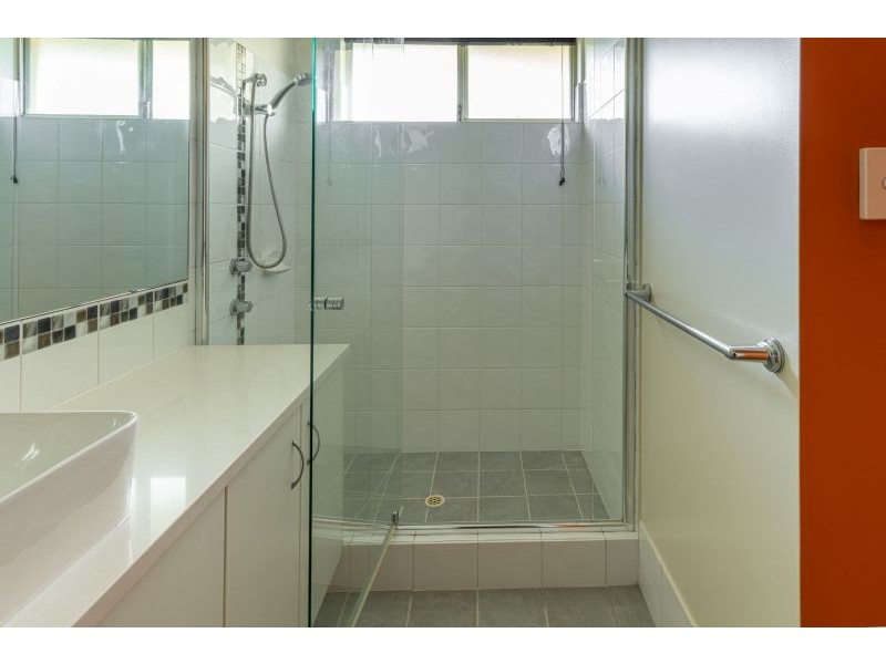 2 Putting green, Maddington WA 6109