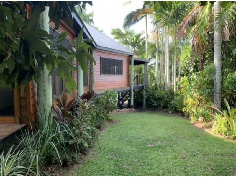 Bingil Bay QLD 4852