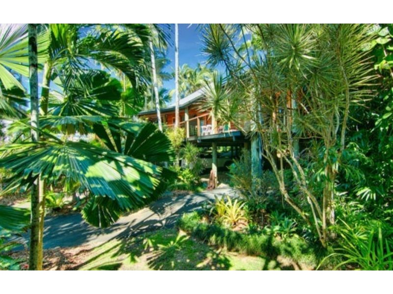 Bingil Bay QLD 4852