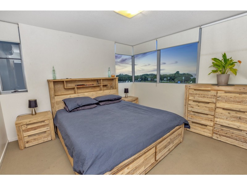 24/8-32 Stanley Street, Townsville City QLD 4810