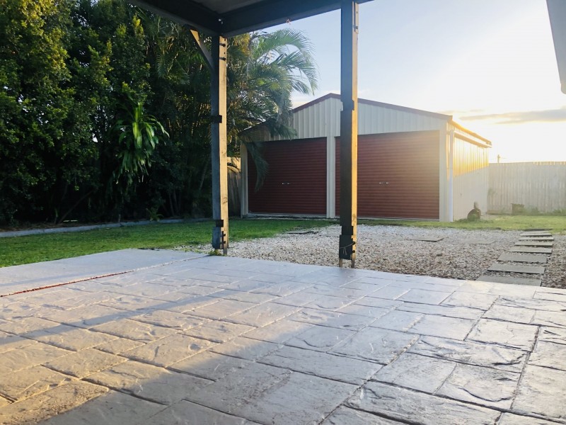 6 Buschman cl, Redbank Plains QLD 4301