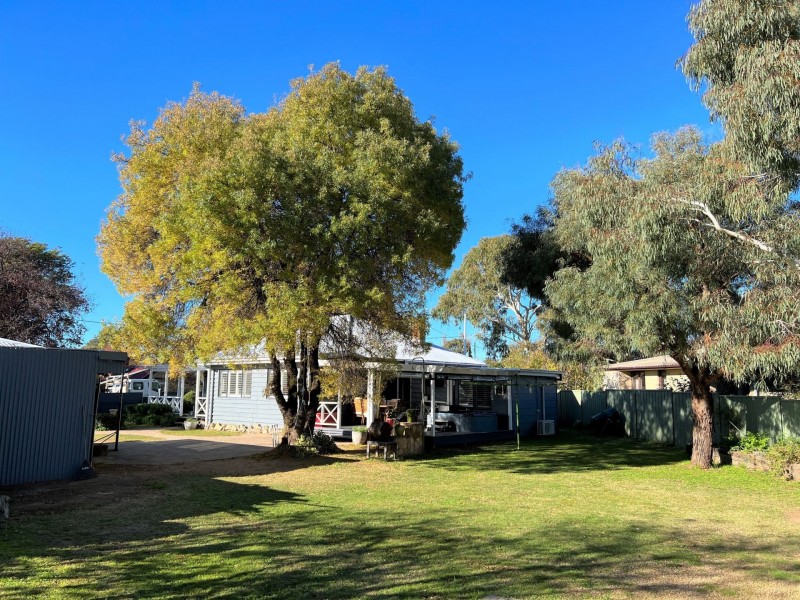 4 Bent st, Berridale NSW 2628