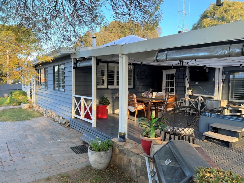 4 Bent st, Berridale NSW 2628