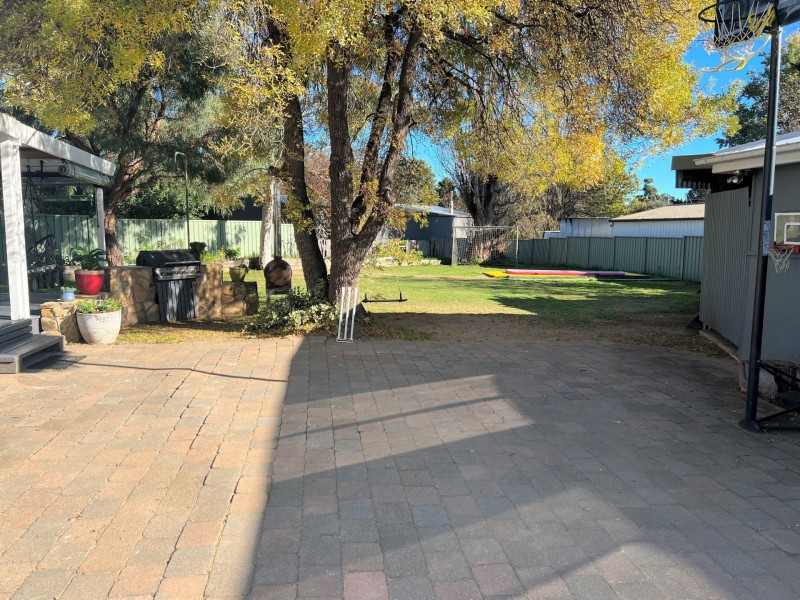 4 Bent st, Berridale NSW 2628