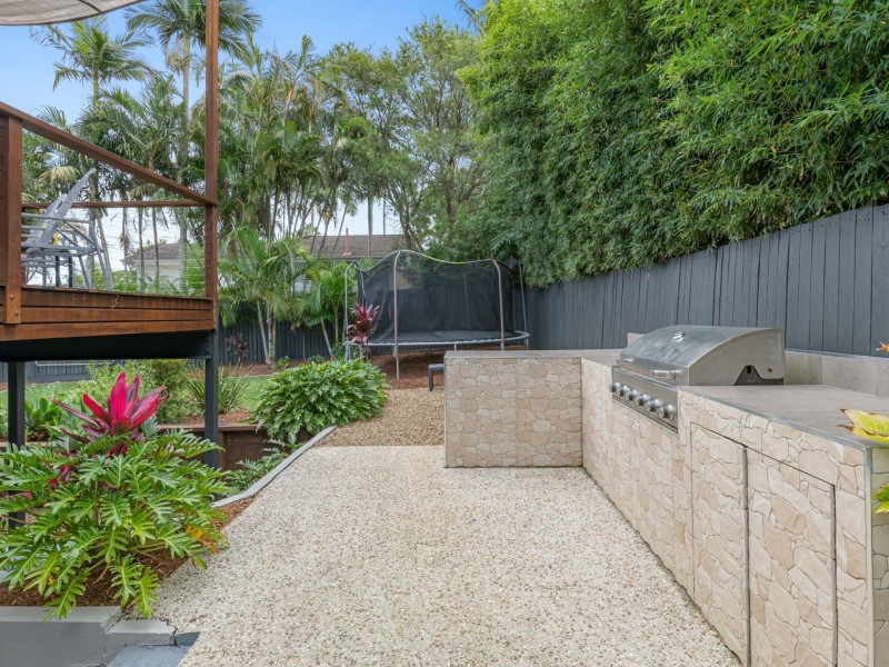 16 Lawson Street, Woodridge QLD 4114