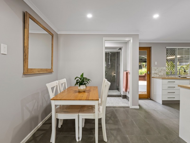 16 Lawson Street, Woodridge QLD 4114