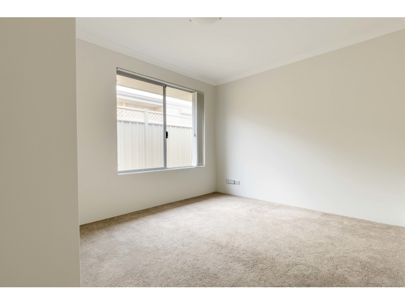 14 Narloo Way, Golden Bay WA 6174