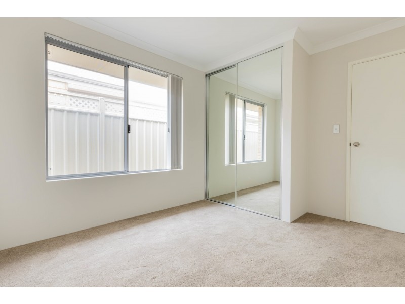 14 Narloo Way, Golden Bay WA 6174