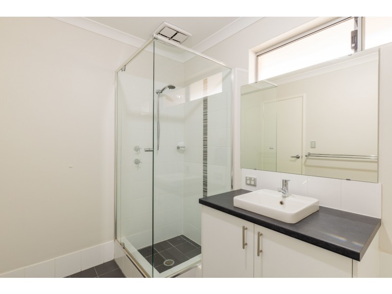 14 Narloo Way, Golden Bay WA 6174