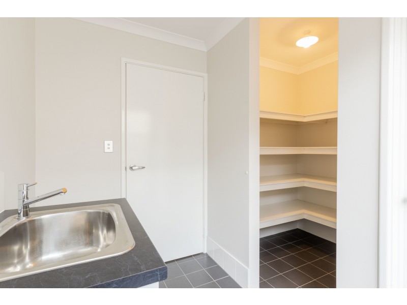 14 Narloo Way, Golden Bay WA 6174