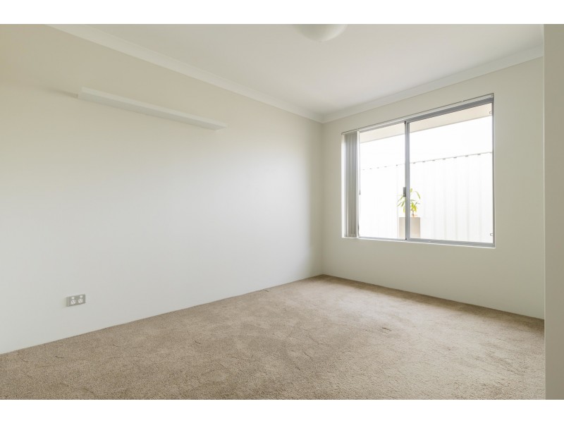 14 Narloo Way, Golden Bay WA 6174