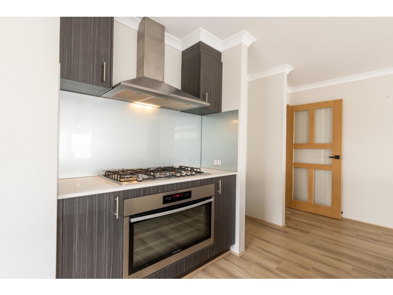 14 Narloo Way, Golden Bay WA 6174