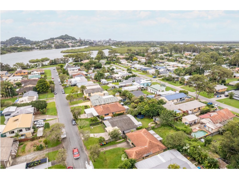 22 Holden st, Tweed Heads South NSW 2486