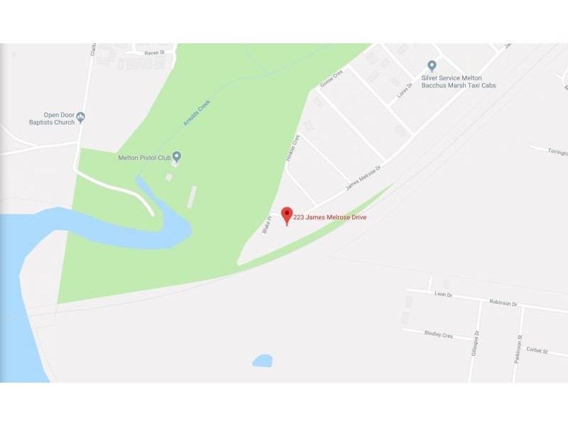 223 james melrose drive, Brookfield VIC 3338