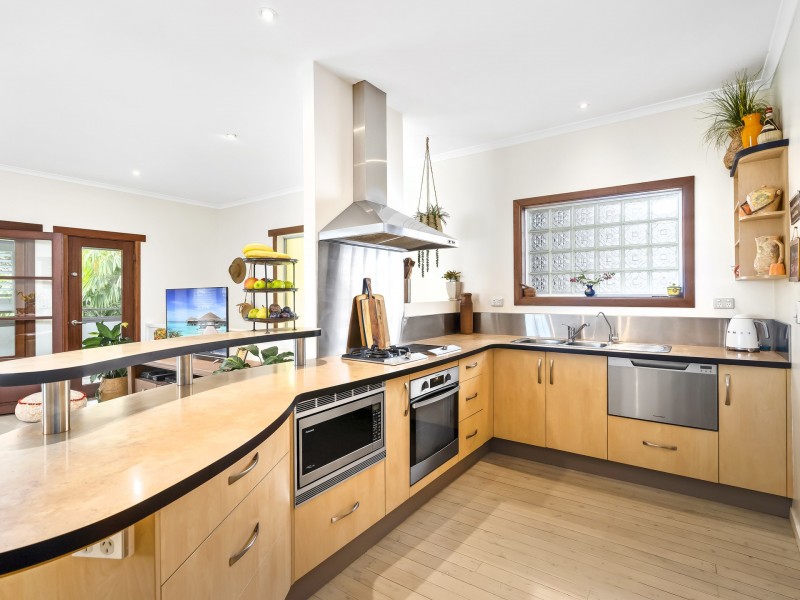 20 George Street East, Burleigh Heads QLD 4220