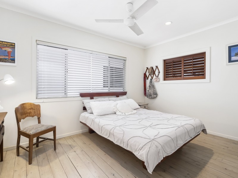 20 George Street East, Burleigh Heads QLD 4220