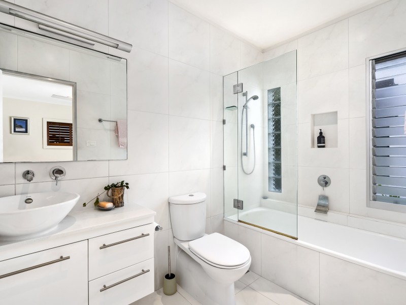 20 George Street East, Burleigh Heads QLD 4220