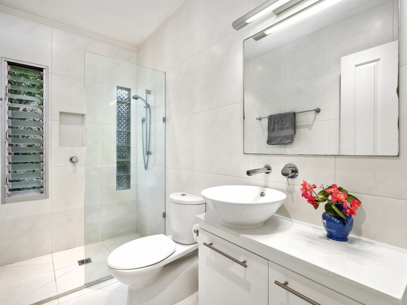 20 George Street East, Burleigh Heads QLD 4220