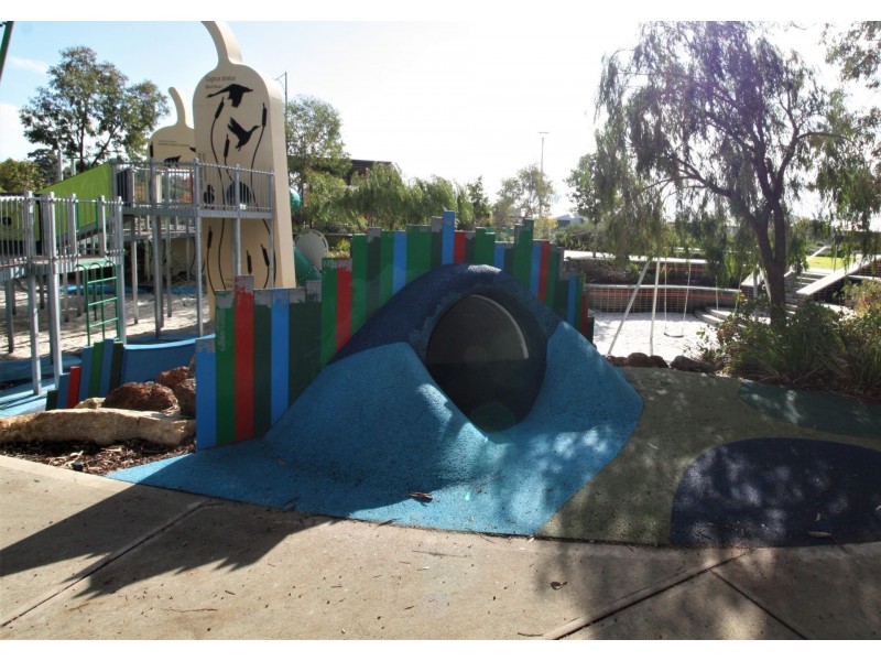 23 Vermont Grove, Wellard WA 6170