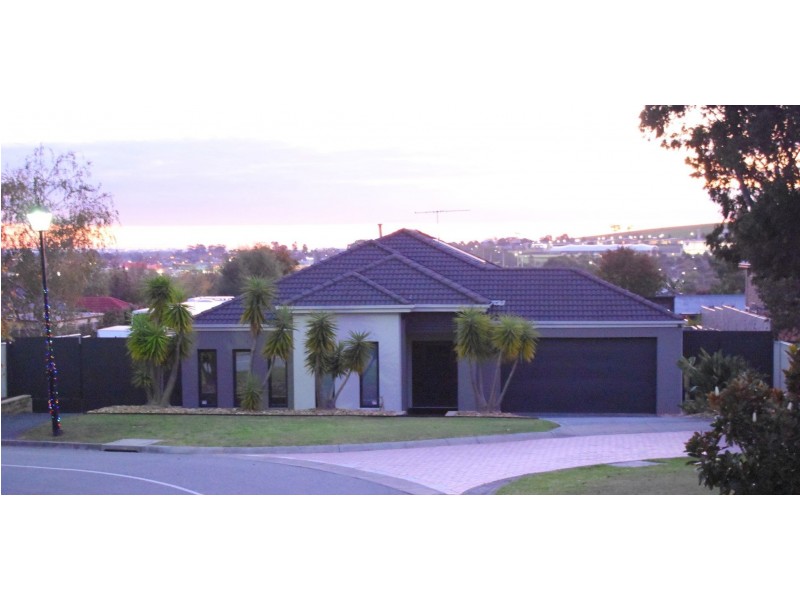 27 The Circuit, Pakenham VIC 3810