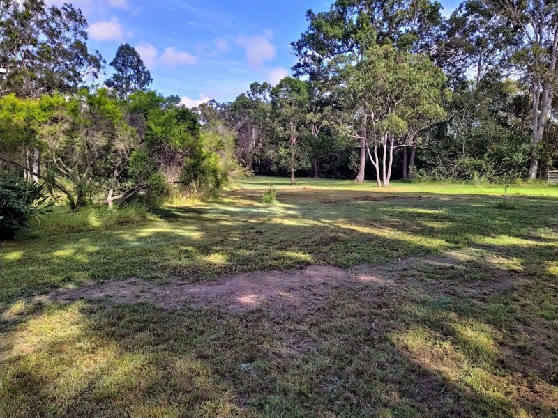 17 Grevillea Drive, Granville QLD 4650