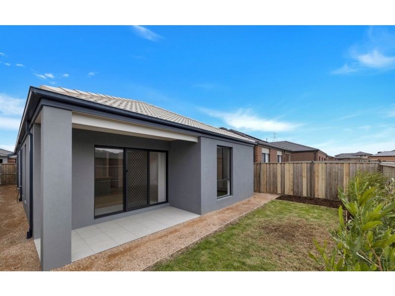 15 Cassinia CCT, Tarneit VIC 3029