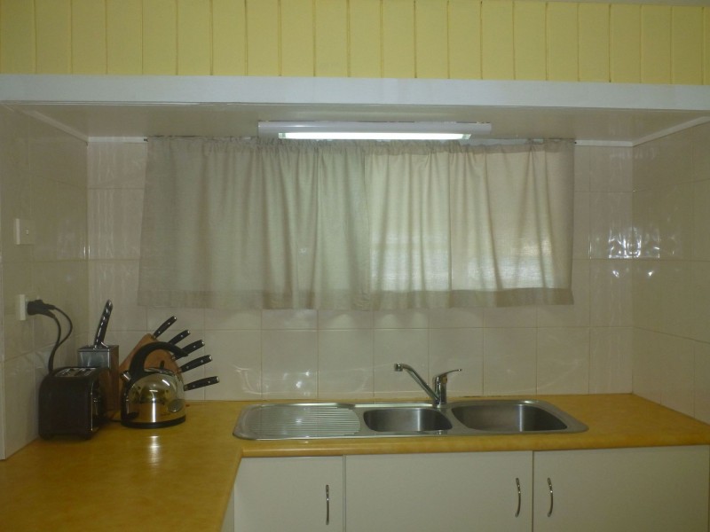 111 Livingstone St, Berserker QLD 4701