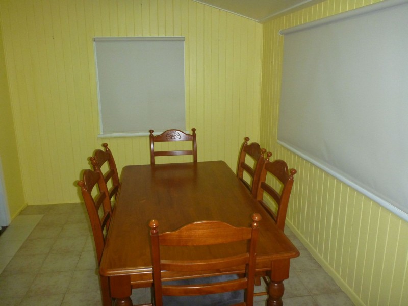 111 Livingstone St, Berserker QLD 4701