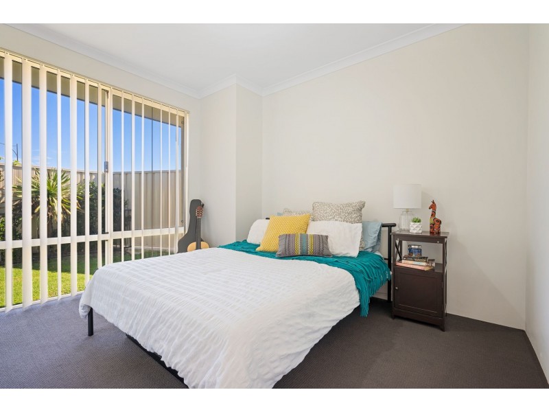 27 Resolve crescent, Eaton WA 6232
