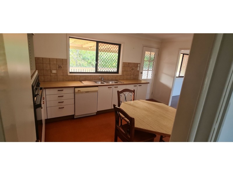 33 Kenrose Street, Carina QLD 4152