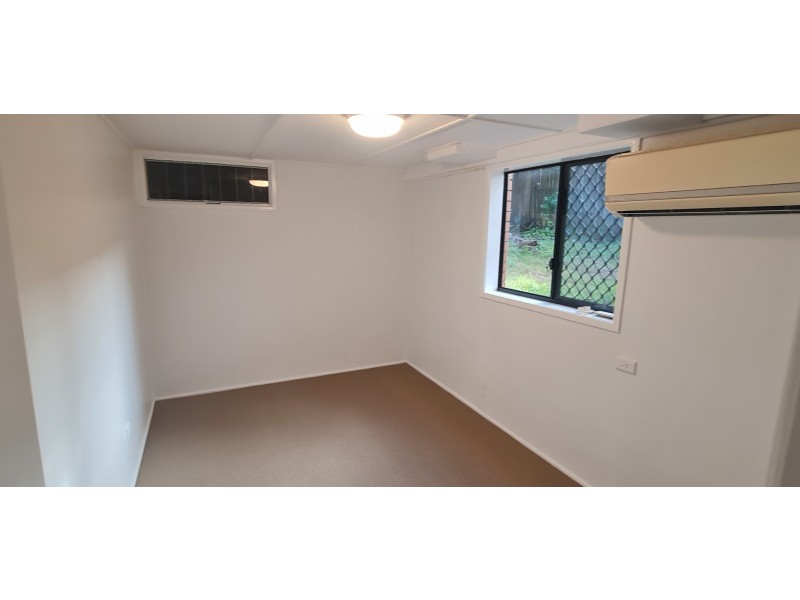 33 Kenrose Street, Carina QLD 4152