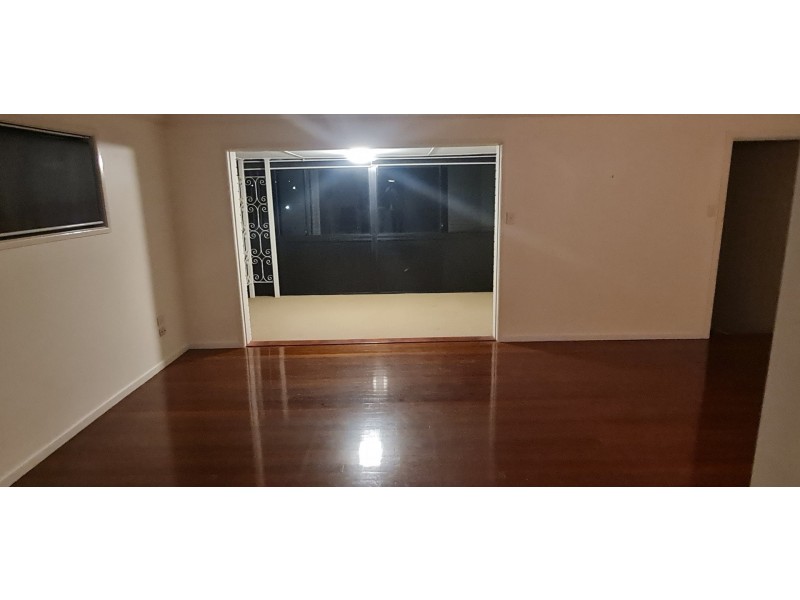 33 Kenrose Street, Carina QLD 4152