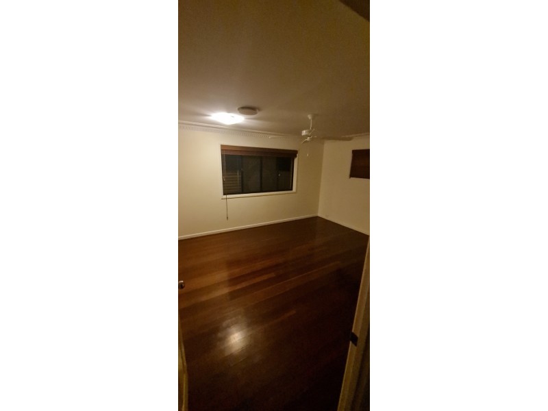 33 Kenrose Street, Carina QLD 4152