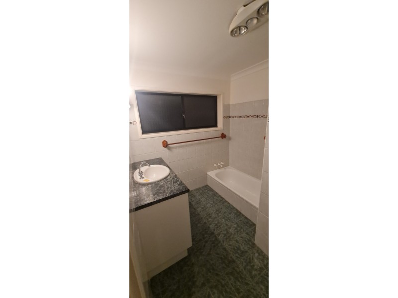 33 Kenrose Street, Carina QLD 4152