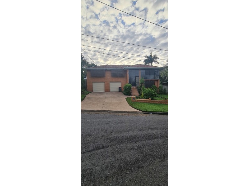 33 Kenrose Street, Carina QLD 4152