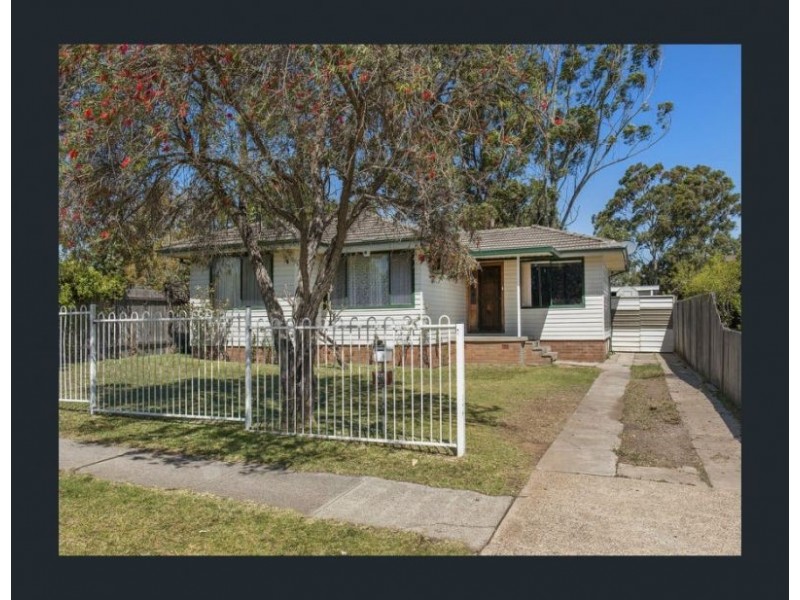 96 Charles St, Smithfield NSW 2164