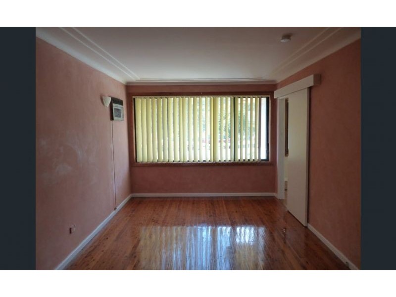 96 Charles St, Smithfield NSW 2164