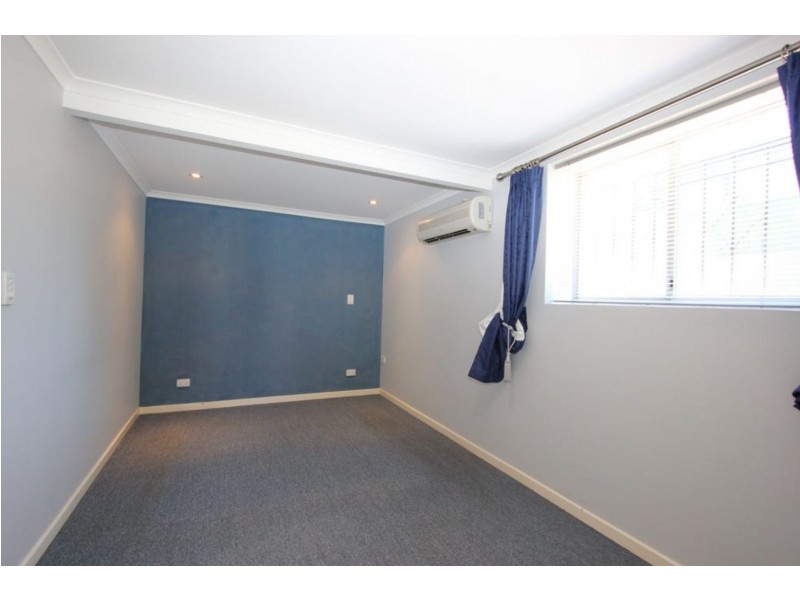 4 Mallawa St, Slacks Creek QLD 4127
