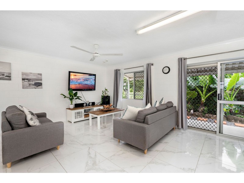 55 Hollywood Boulevard, White Rock QLD 4868