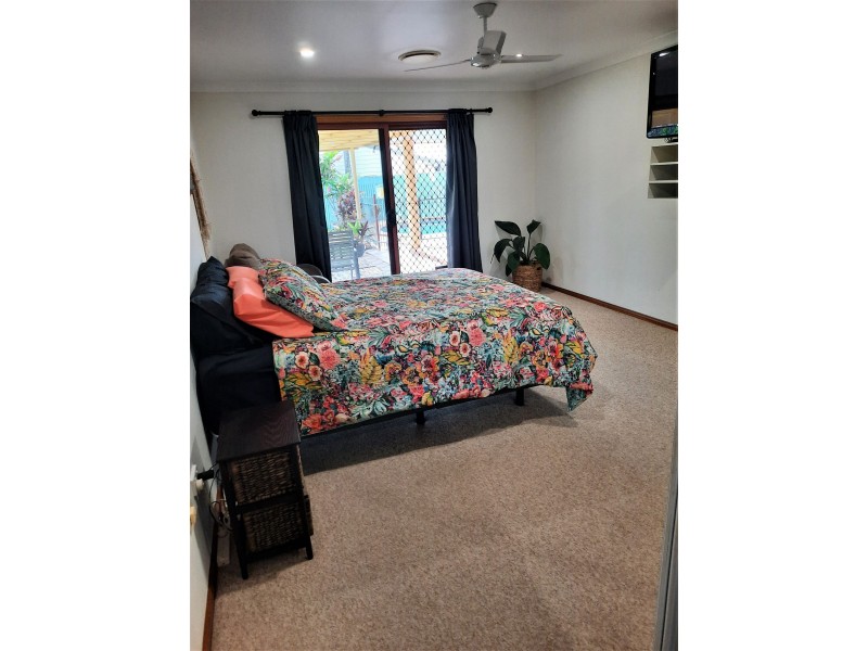 9 Patricia Drive, Andergrove QLD 4740