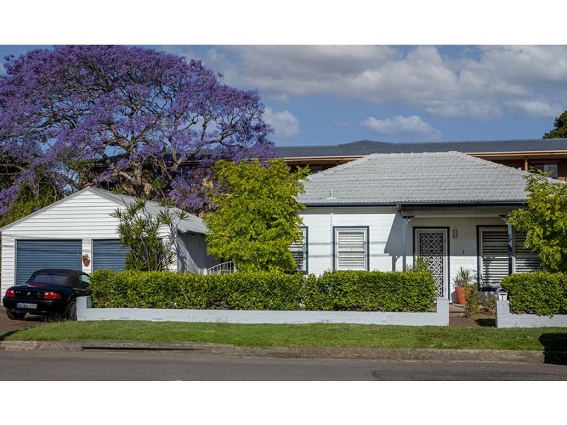1 Ada Street, Waratah NSW 2298