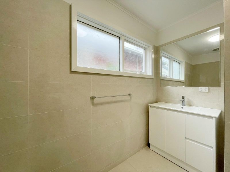 25 Carlyon Street, Ormond VIC 3204