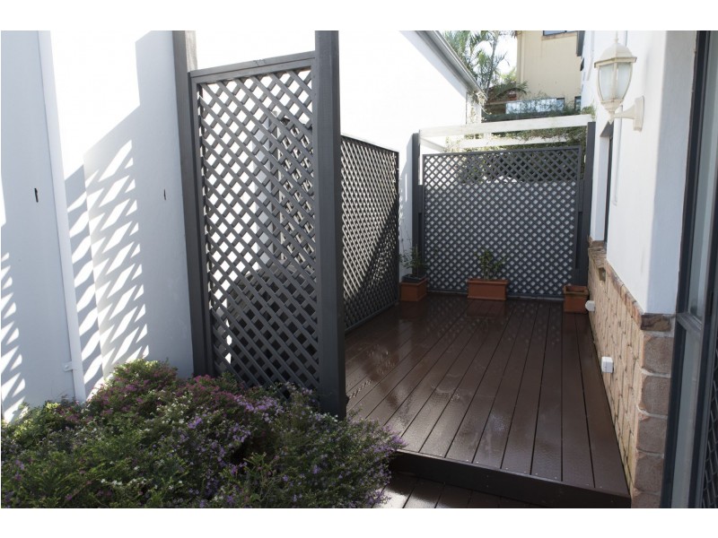 2/751 Ashmore Road, Molendinar QLD 4214