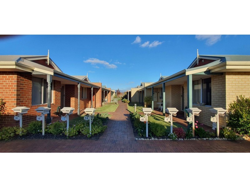 9/58 Canna Drive, Canning Vale WA 6155