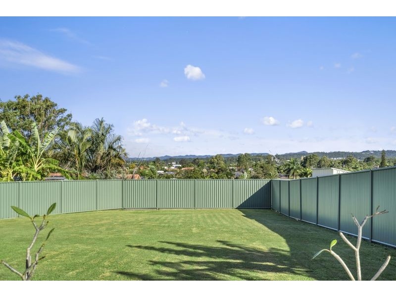 15 Ridgewood Court, Burleigh Waters QLD 4220