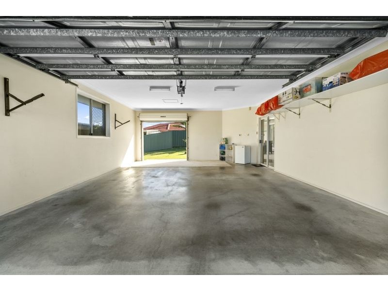 15 Ridgewood Court, Burleigh Waters QLD 4220