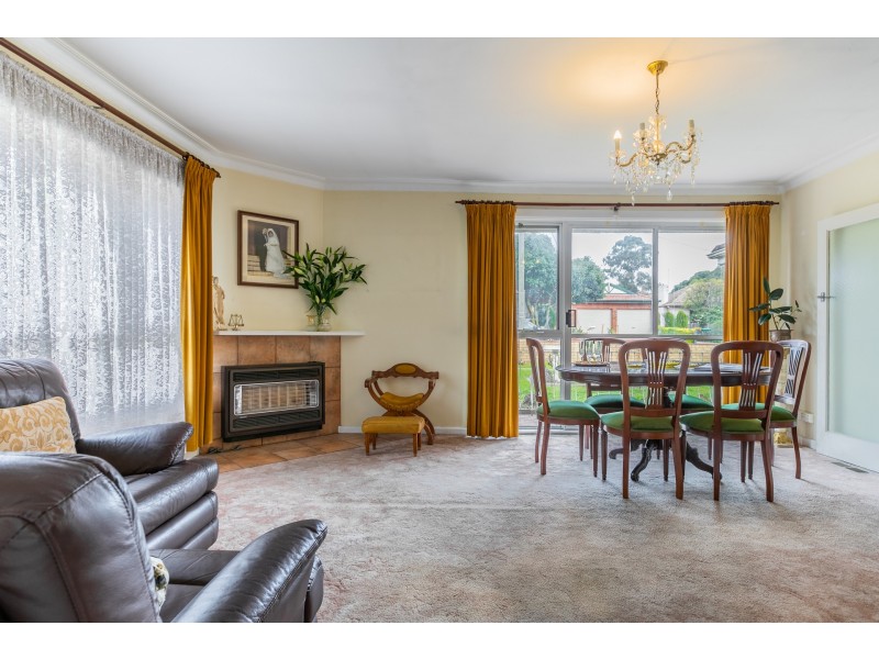 16 Twyford Street, Box Hill North VIC 3129