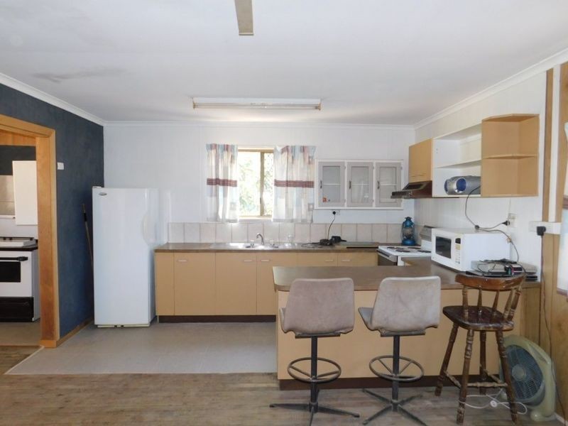 212 Scotts Lane, Runnymede QLD 4615