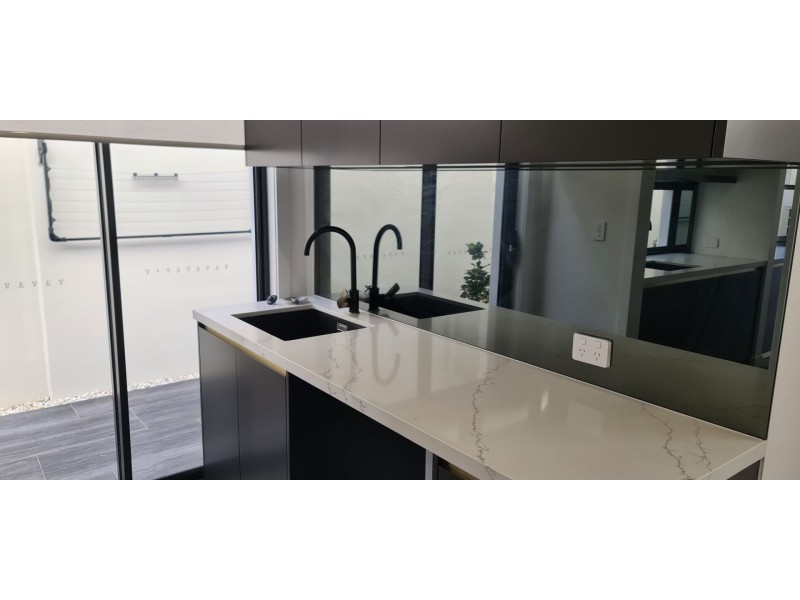 2/8 Middle Quay Drive, Biggera Waters QLD 4216