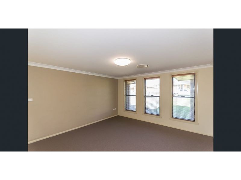6 Hardy Crescent, Mudgee NSW 2850